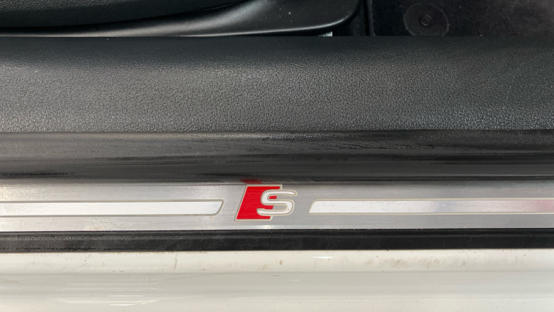 Audi A5 2.0 TDI S Line 2dr S Tronic Diesel Convertible